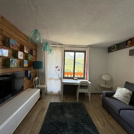 Appartement Résidence Carene - Chaleureux · Proche Des Pistes · Vue Pistes · Balcon Mae-3623